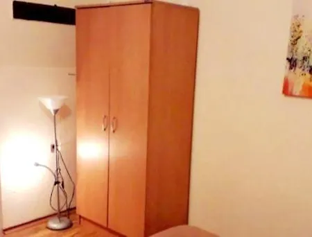 Apartman Stari Grad Apartment *